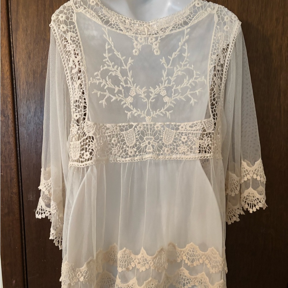 Shyanne Ivory Lace Blouse